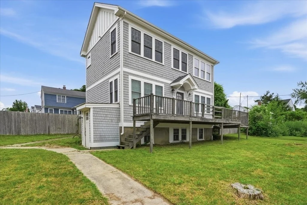 Photo of 170 Meadowview Street