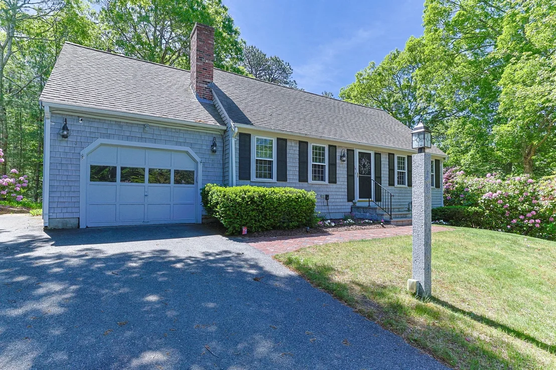 Photo of 114 King Arthur Dr