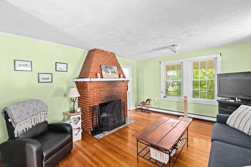 Photo of 24 Fay Road