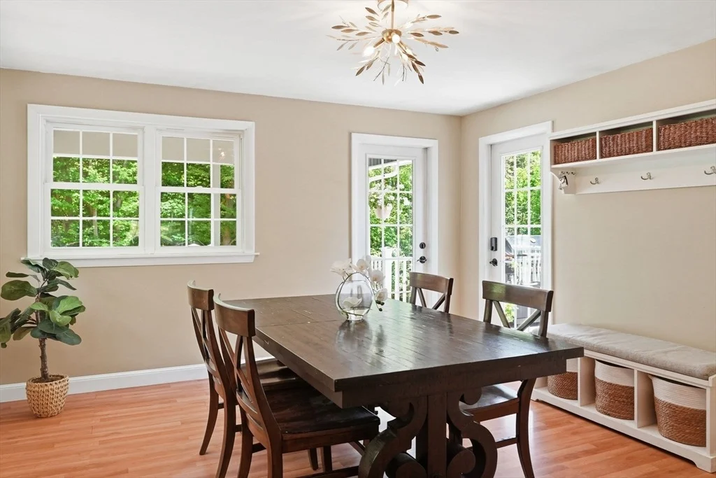 Photo of 5 Stanford Dr