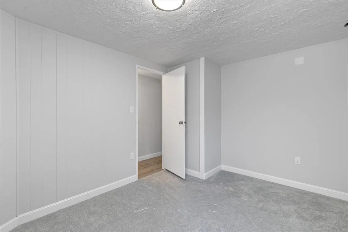 Photo of 4 Lisa Cir
