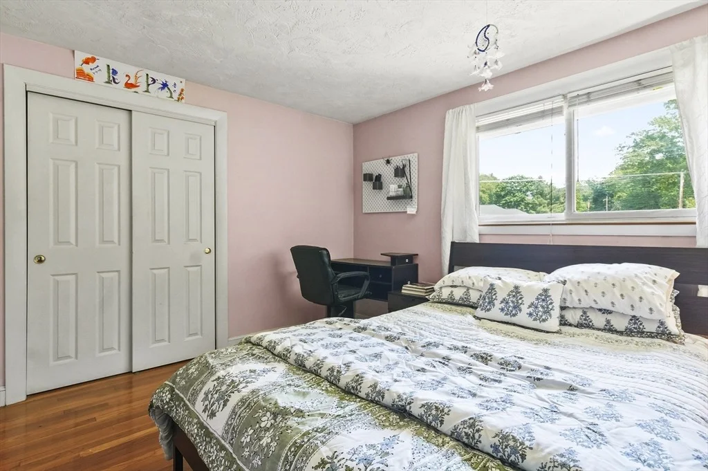 Photo of 35 Snake Brook Road