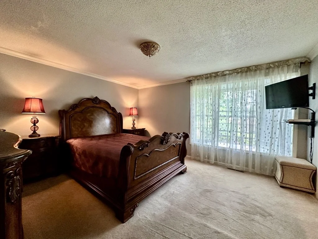 Photo of 608 Pinewood Dr