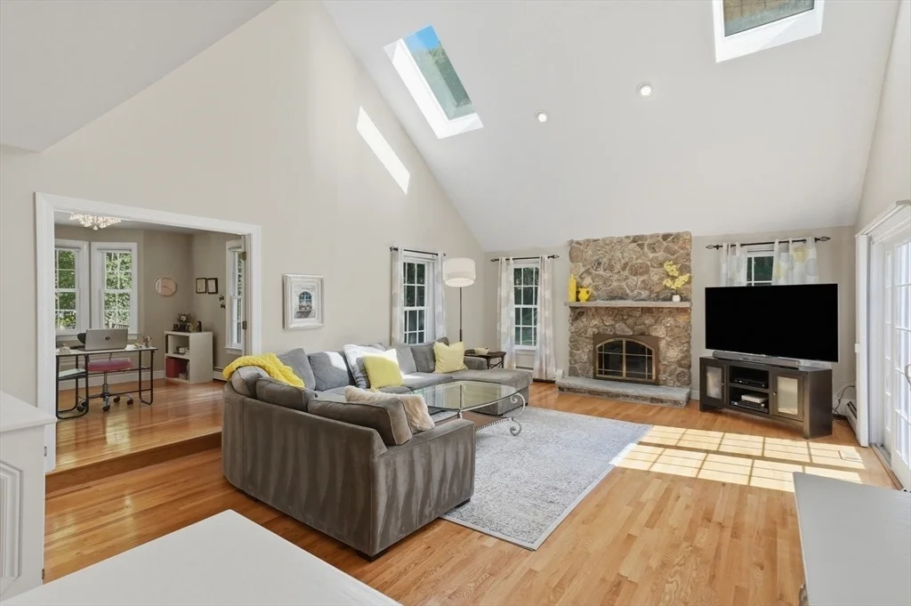 Photo of 26 Mill Pond Circle