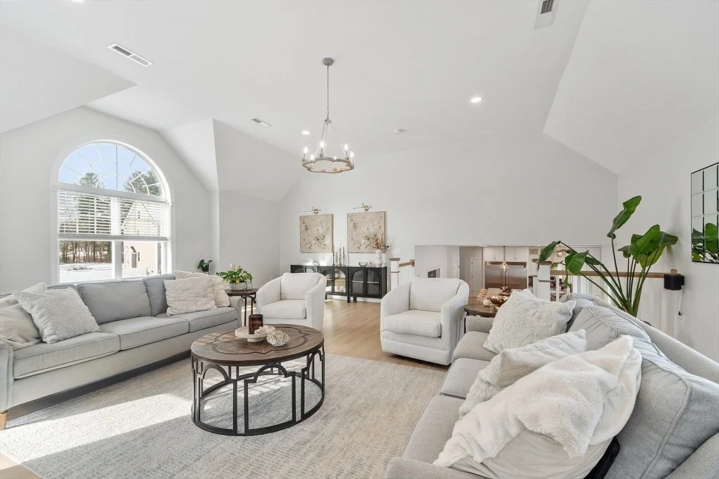 Photo of 45 Terramor Dr