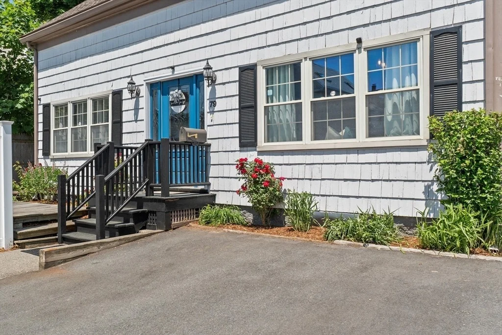 Photo of 79 Lewis St
