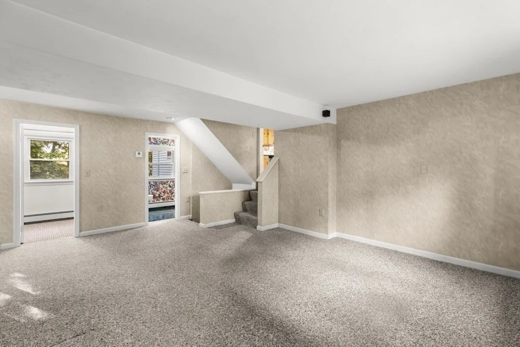Photo of 71 Cabot St