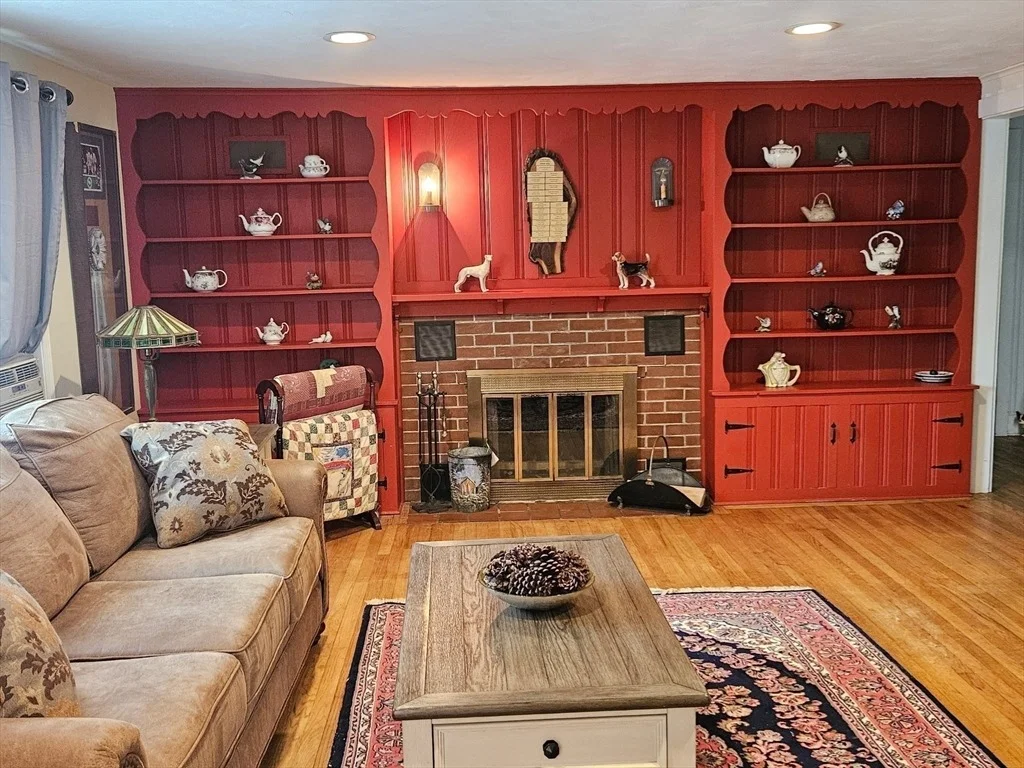 Photo of 1042 Turkey St