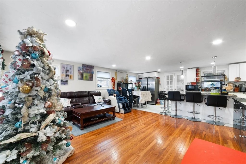 Photo of 9 Willow Rd
