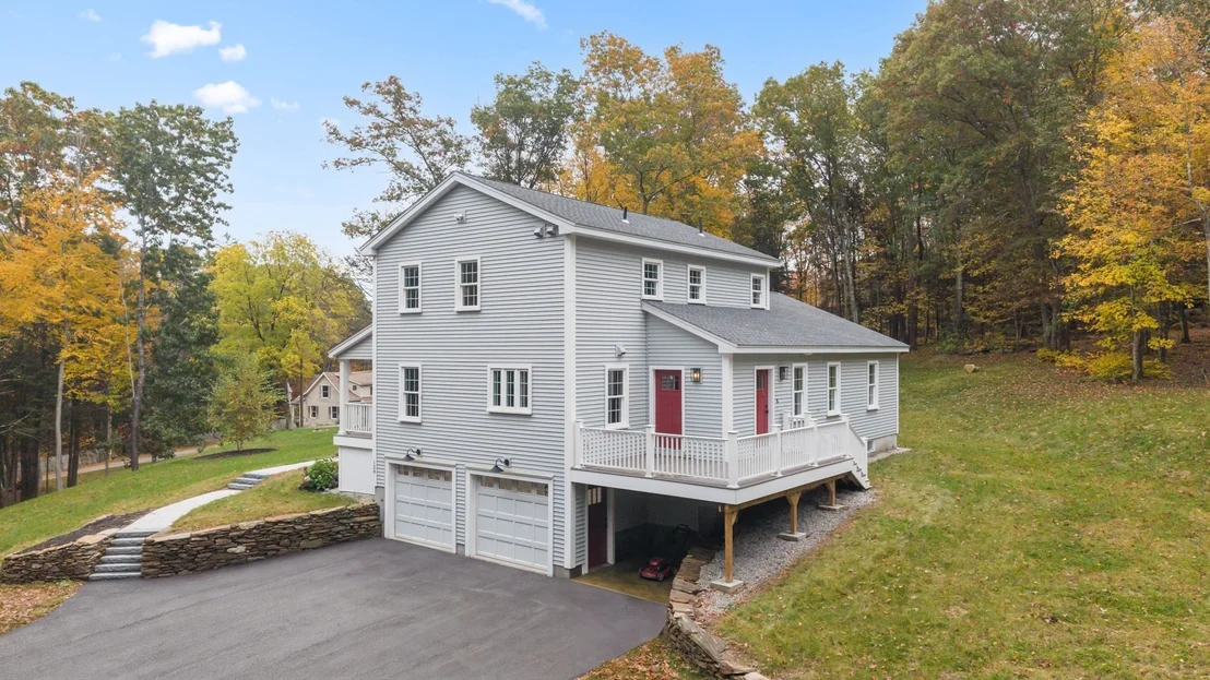 Photo of 128 Old Southbridge Road