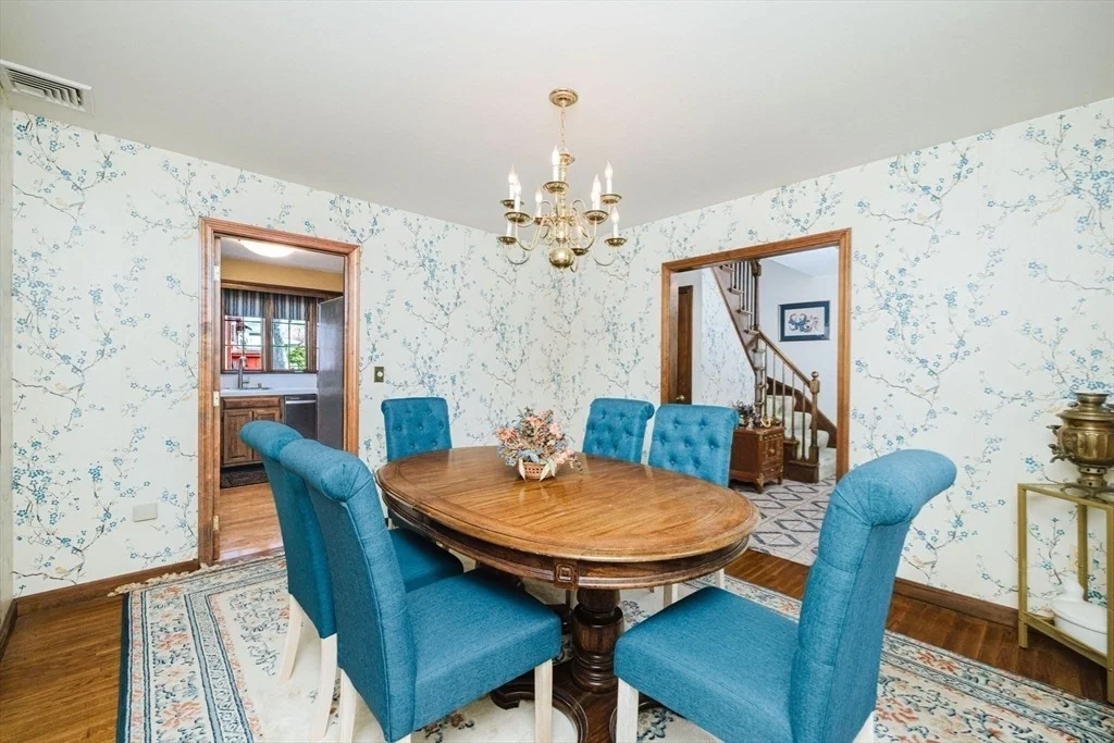 Photo of 146 Colonial Dr