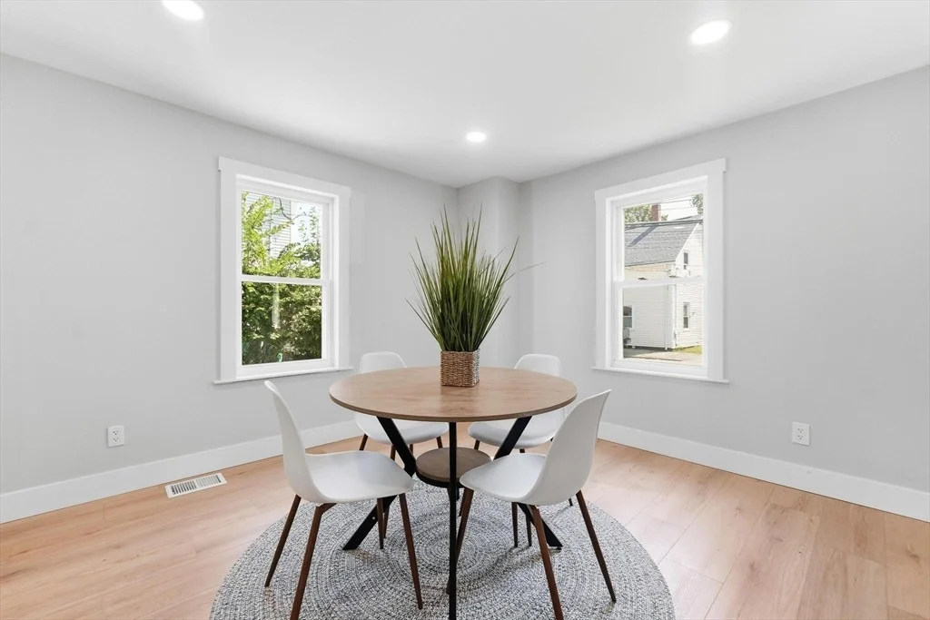Photo of 21 Chestnut St