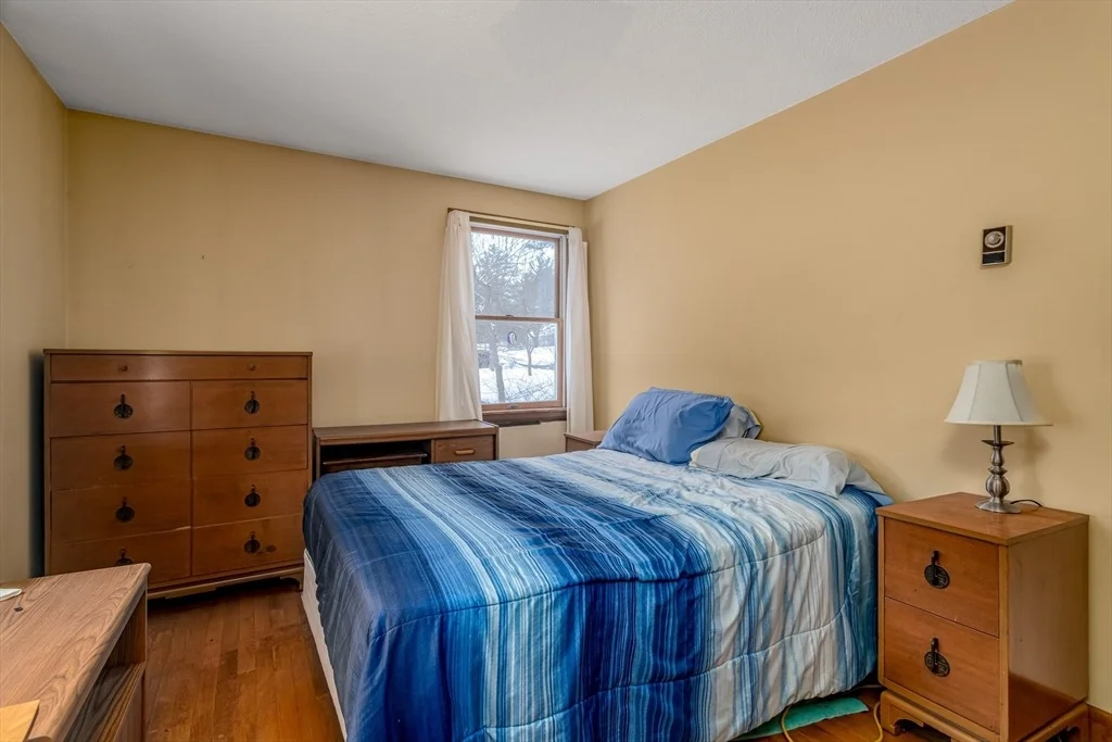 Photo of 10 Jonathan Dr