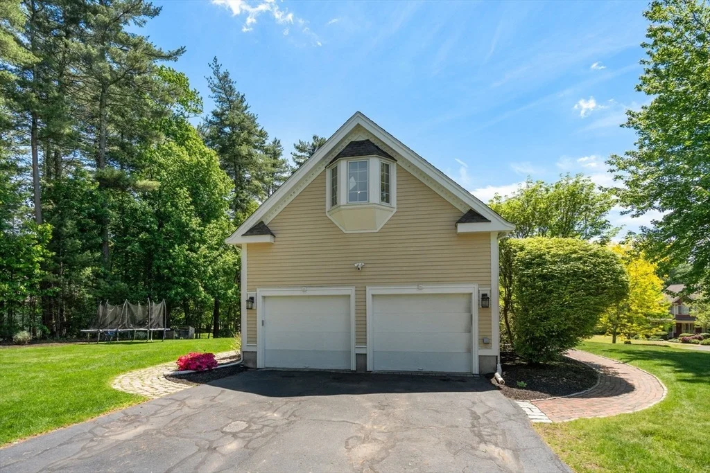 Photo of 48 Beethoven Ave