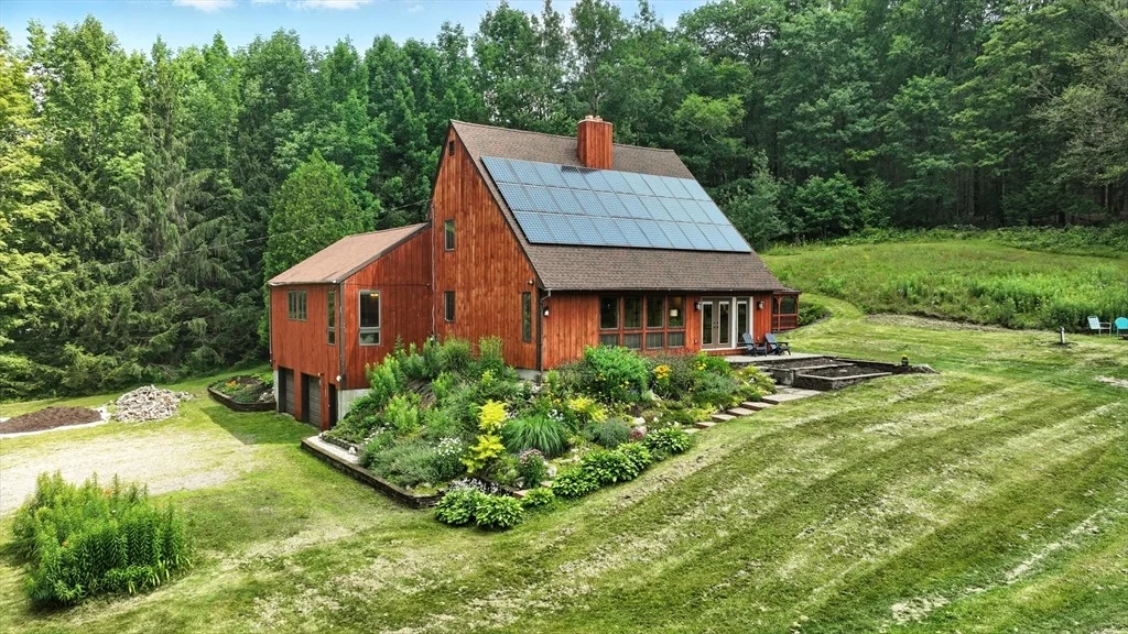 Photo of 1327 Williamsburg Road