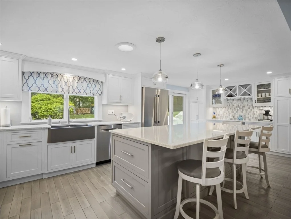Photo of 9 Vinal Ave