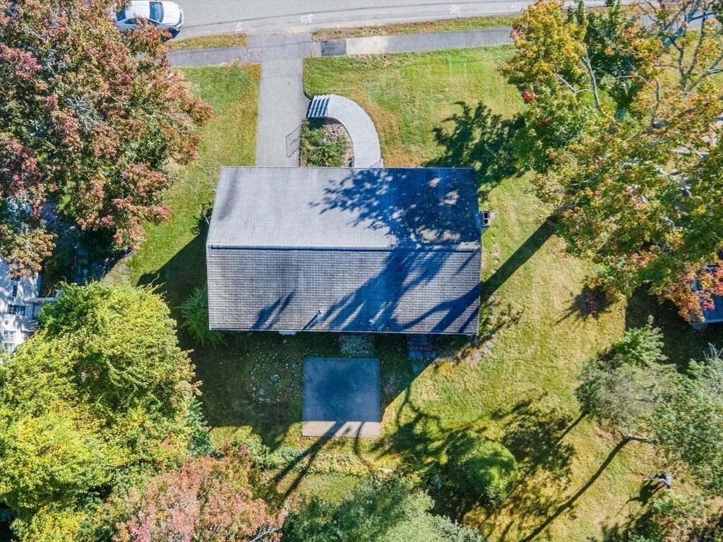 Photo of 124 Juniper Drive