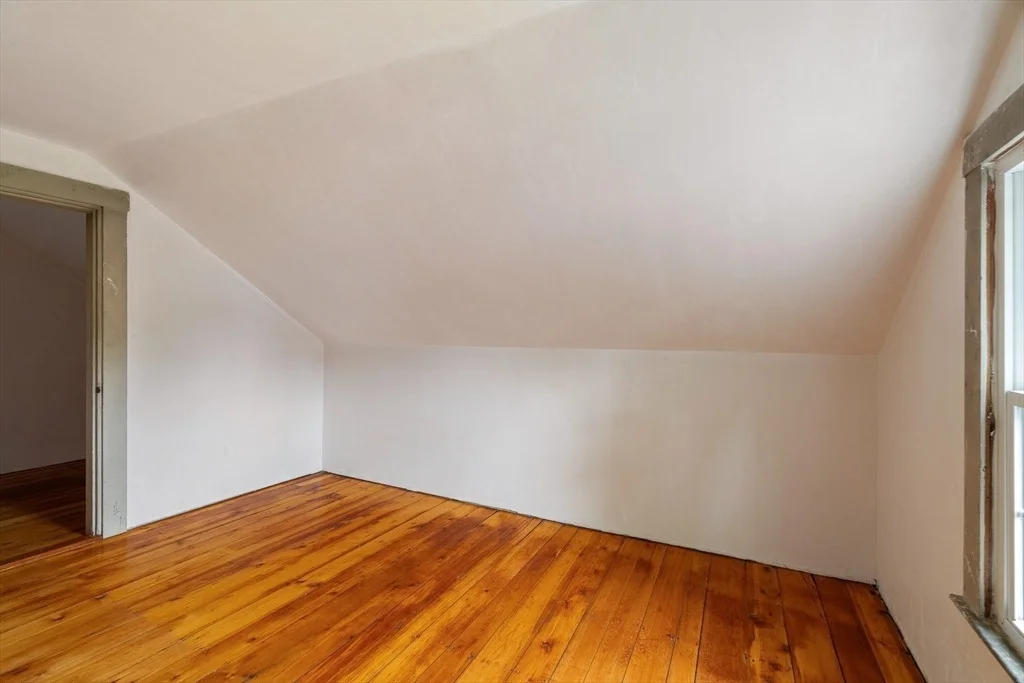 Photo of 36 Maple Ave