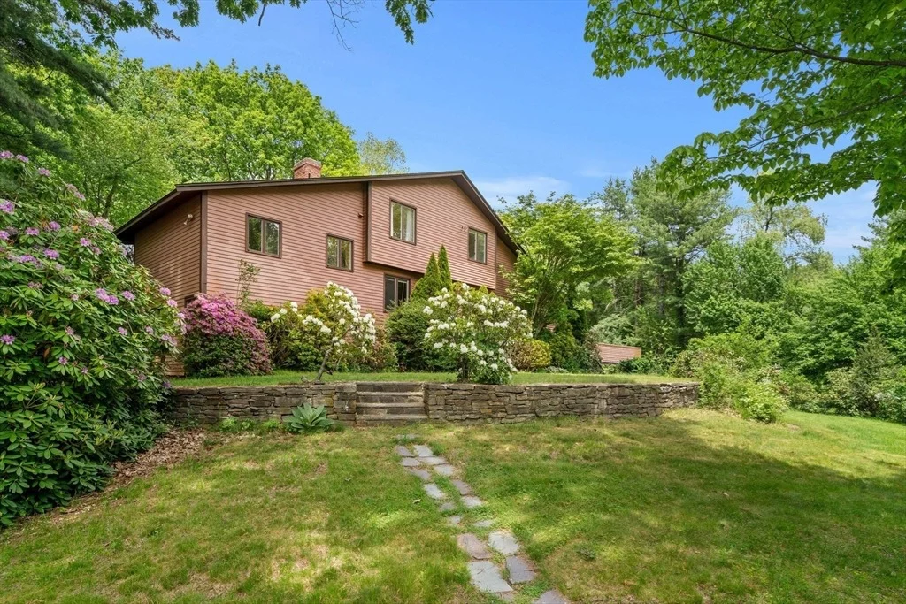 Photo of 29 Pine Ridge Rd