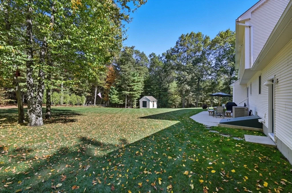 Photo of 20 Great Brook Dr