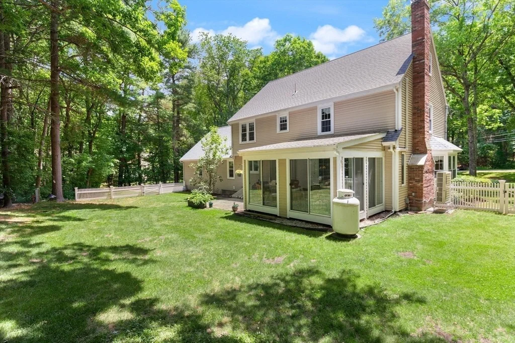 Photo of 4 Quail Run Rd