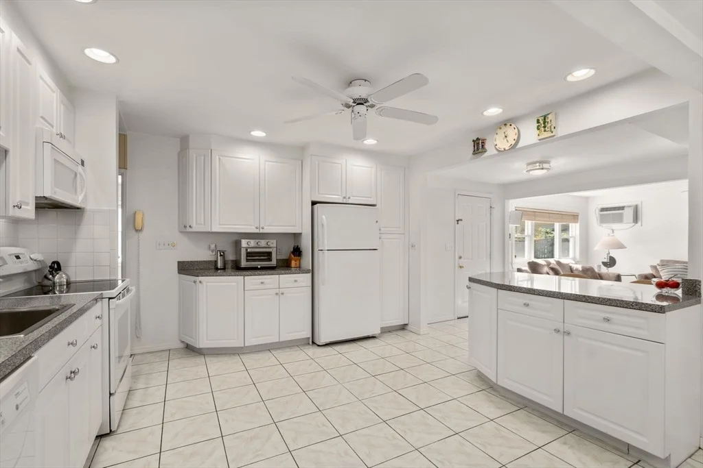 Photo of 11 Antonellis Cir