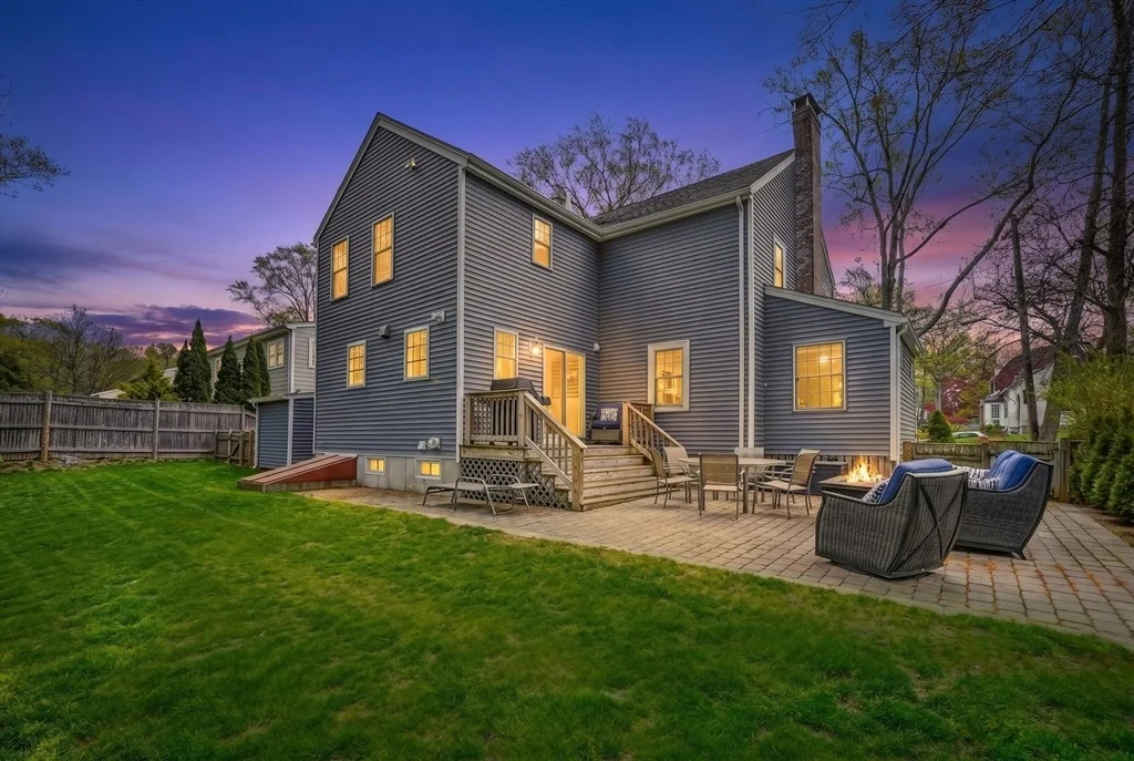 Photo of 87 Payson Rd