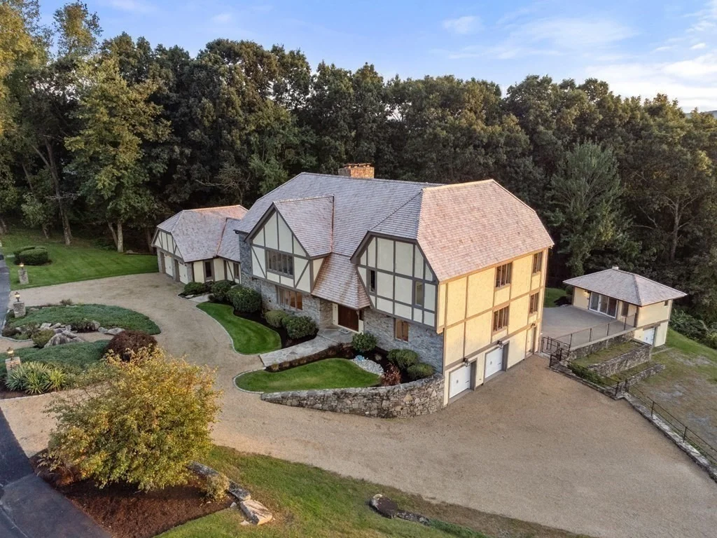 Photo of 12 Jefferson Rd