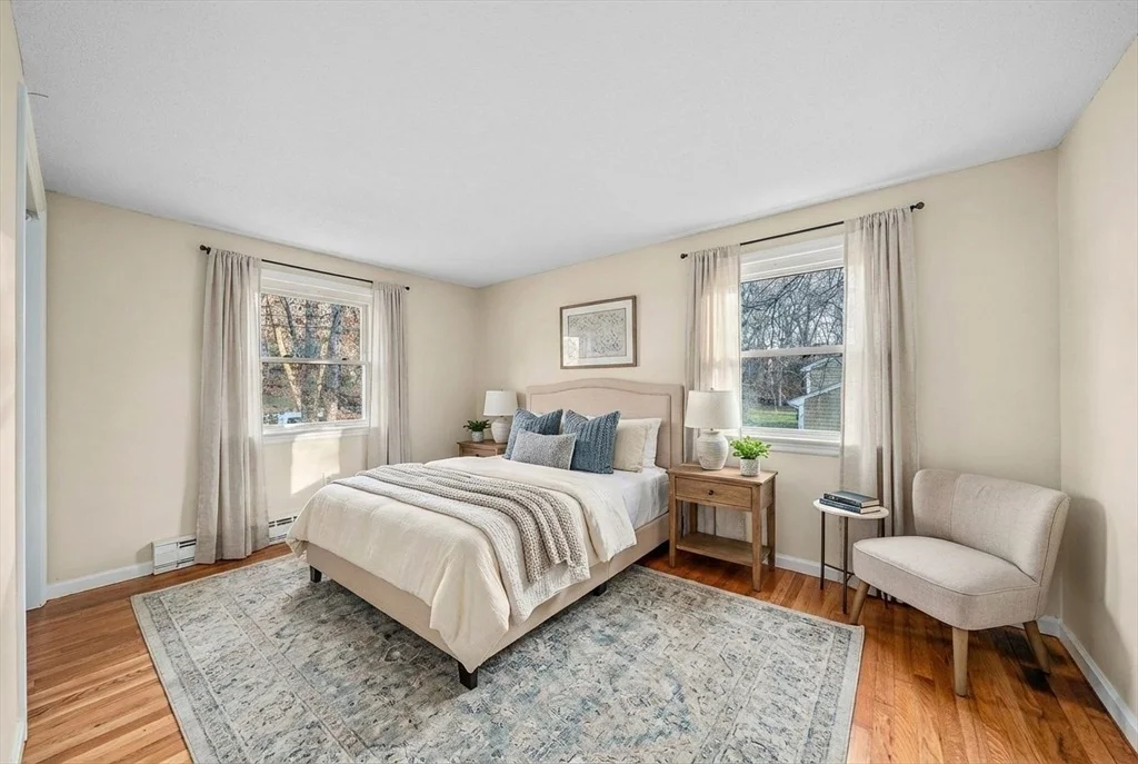 Photo of 38 Winthrop Dr