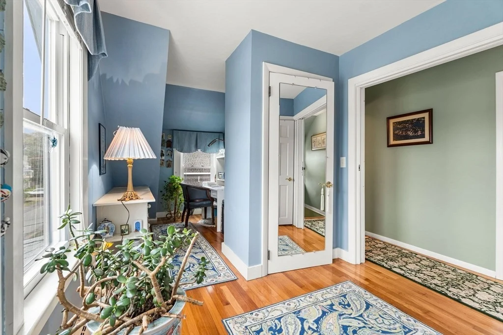 Photo of 13 Riverside Rd
