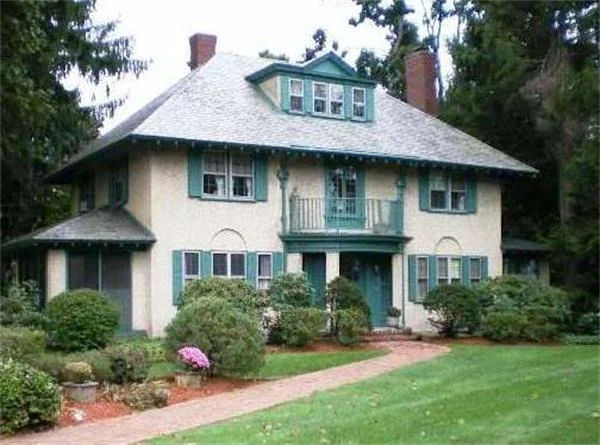 Photo of 171 Maple Avenue