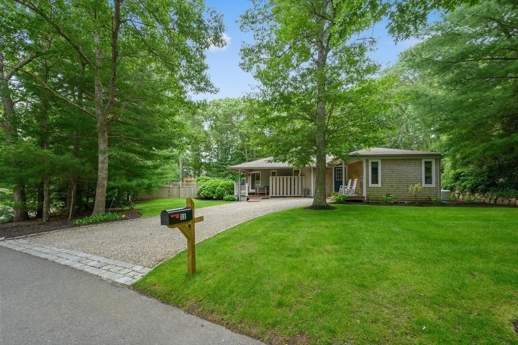 Photo of 11 Halyard Cir