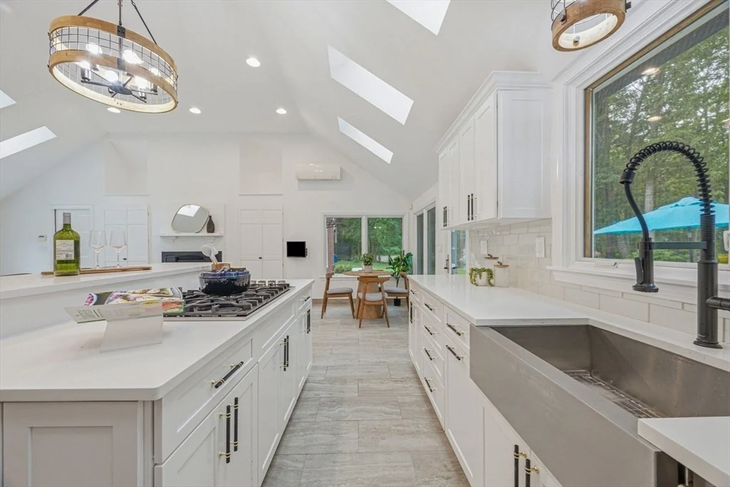 Photo of 105 Georgetown Rd