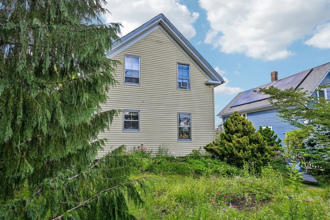 Photo of 21 Elm St