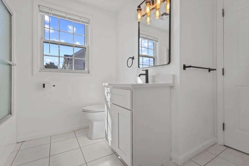 Photo of 35 Grape St
