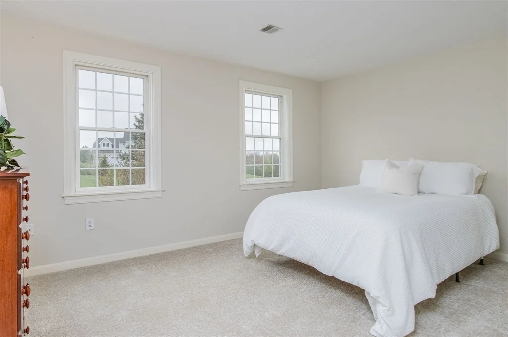 Photo of 89 Skyfields Drive