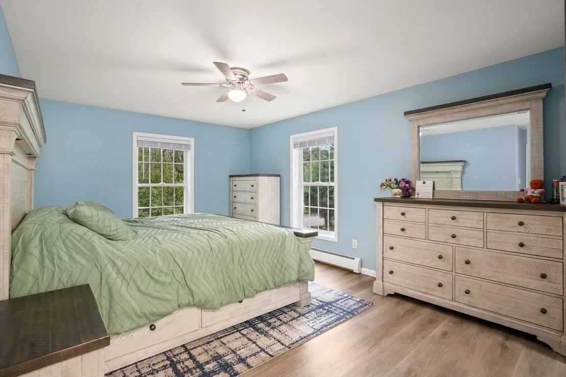 Photo of 115 Farm Pond Road