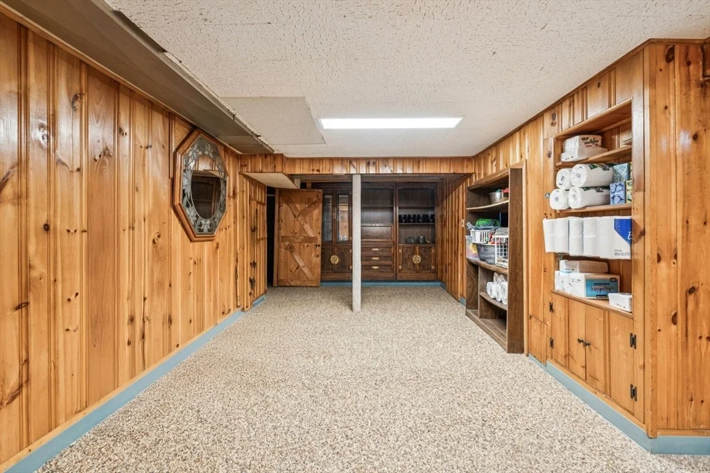 Photo of 25 Juniper Ave