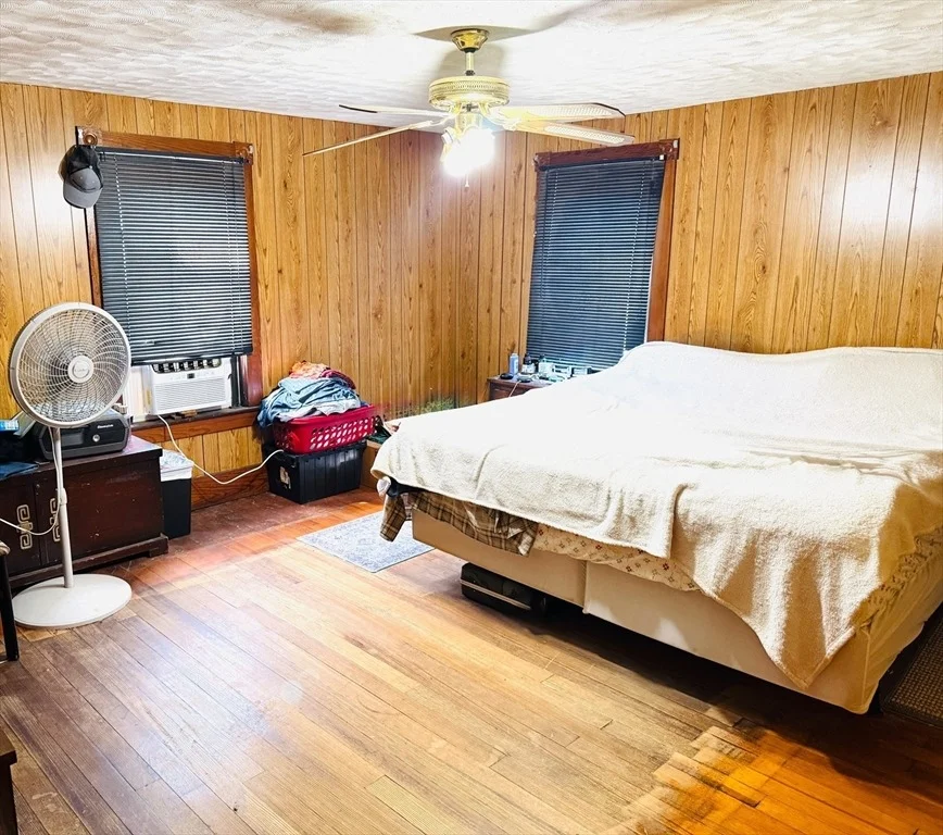 Photo of 27 Warwick Ave