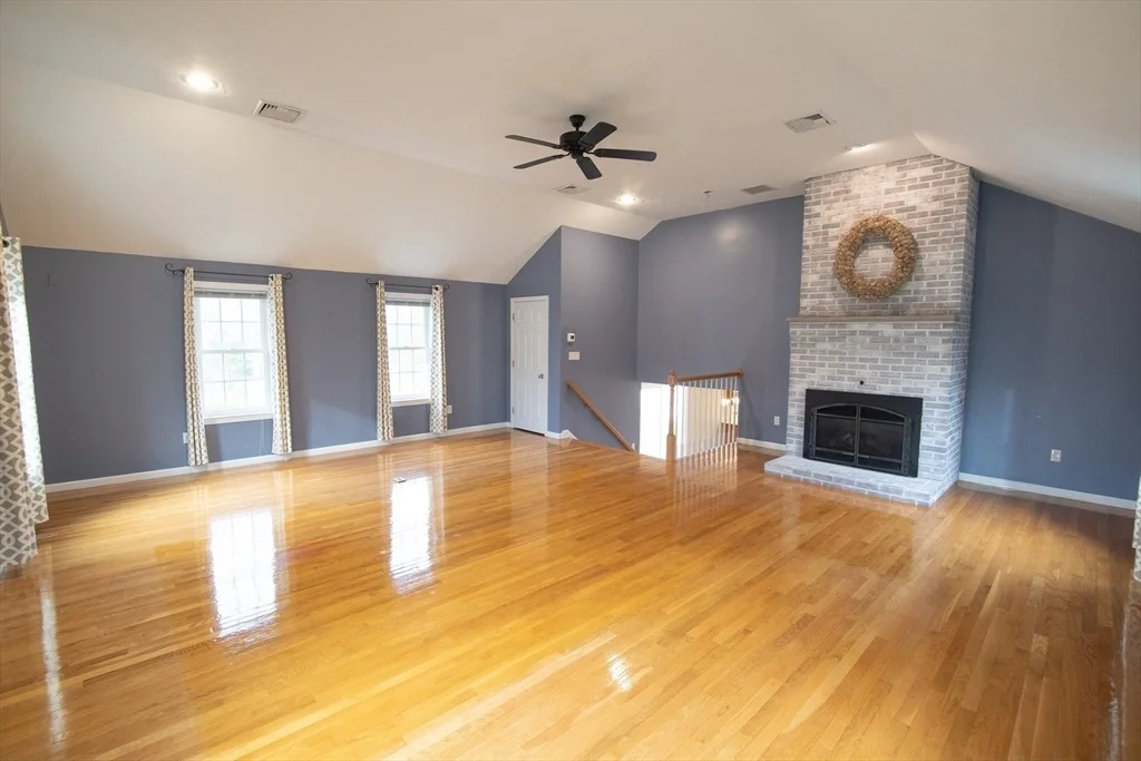 Photo of 118 Kempton Rd