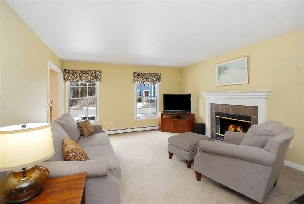 Photo of 7 Carriage Ln