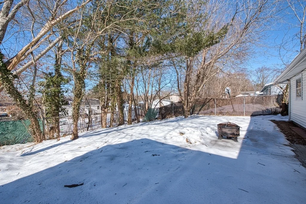Photo of 4 Cairn Rd