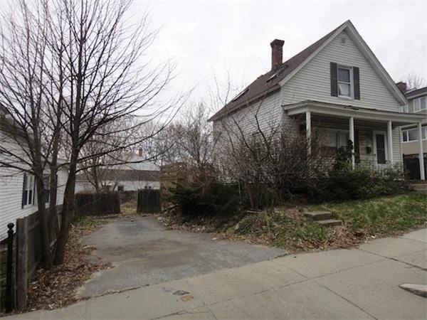 Photo of 35 Orient St