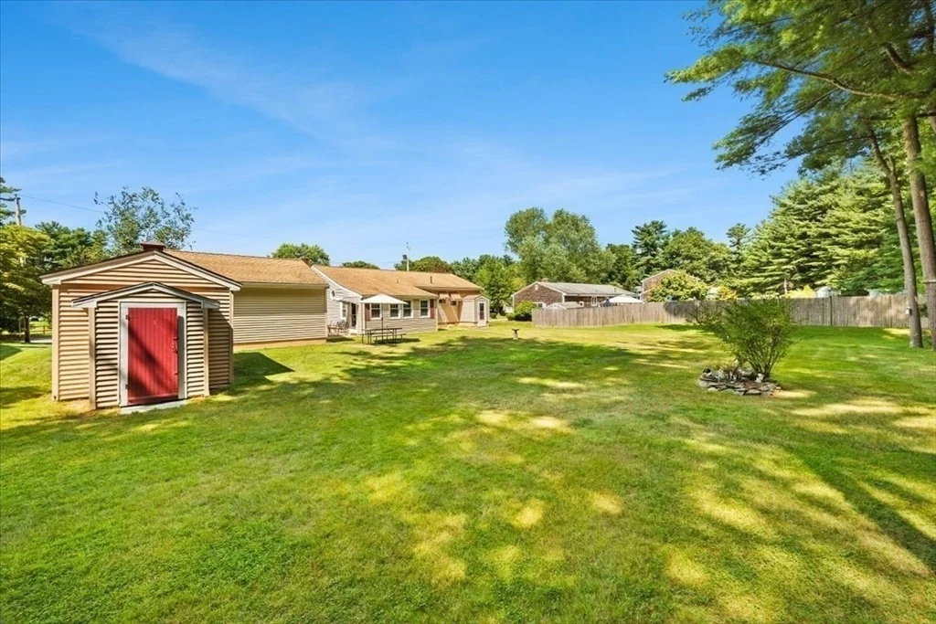 Photo of 32 Colonial Drive
