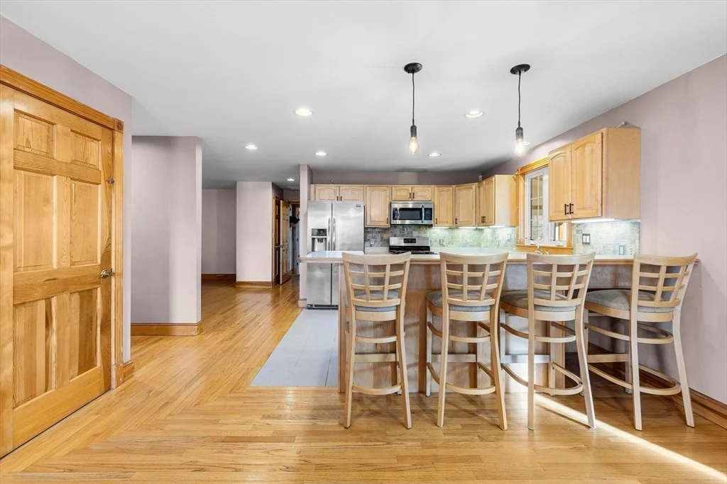 Photo of 7 Deerfield Ln