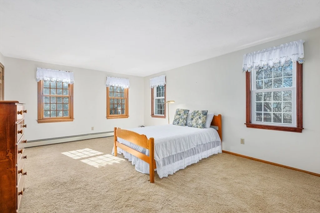 Photo of 4 Ralyn Rd
