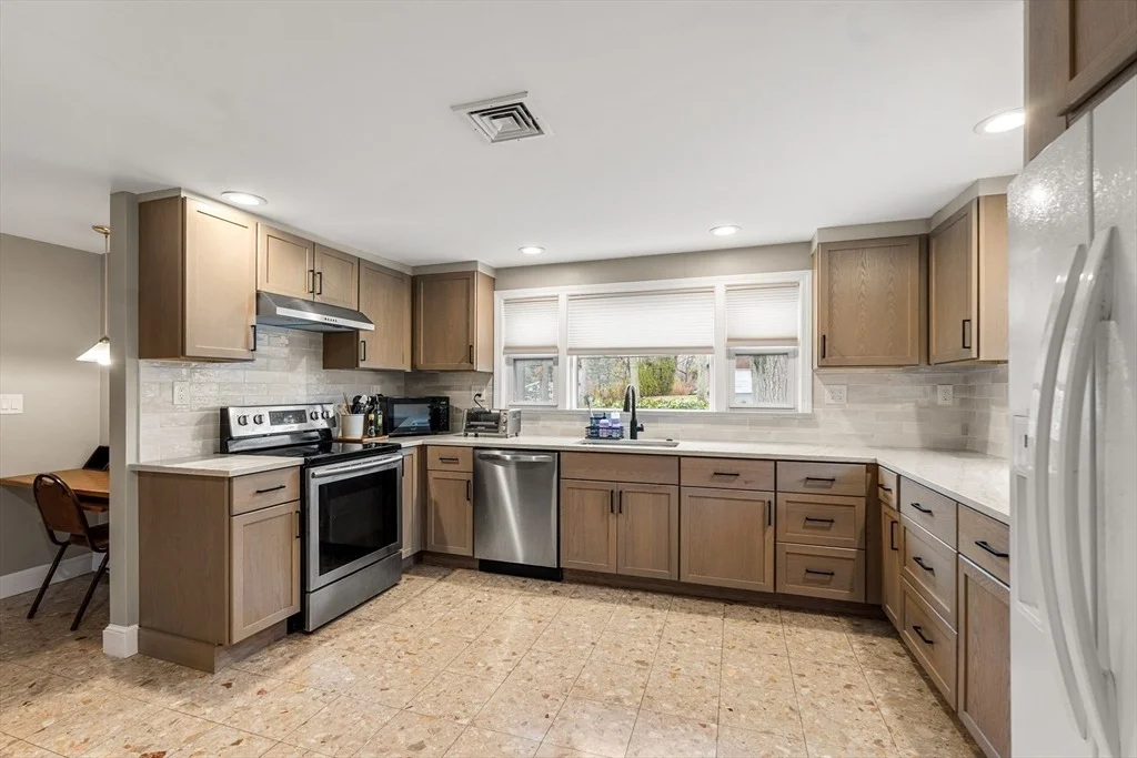 Photo of 280 Forest Avenue