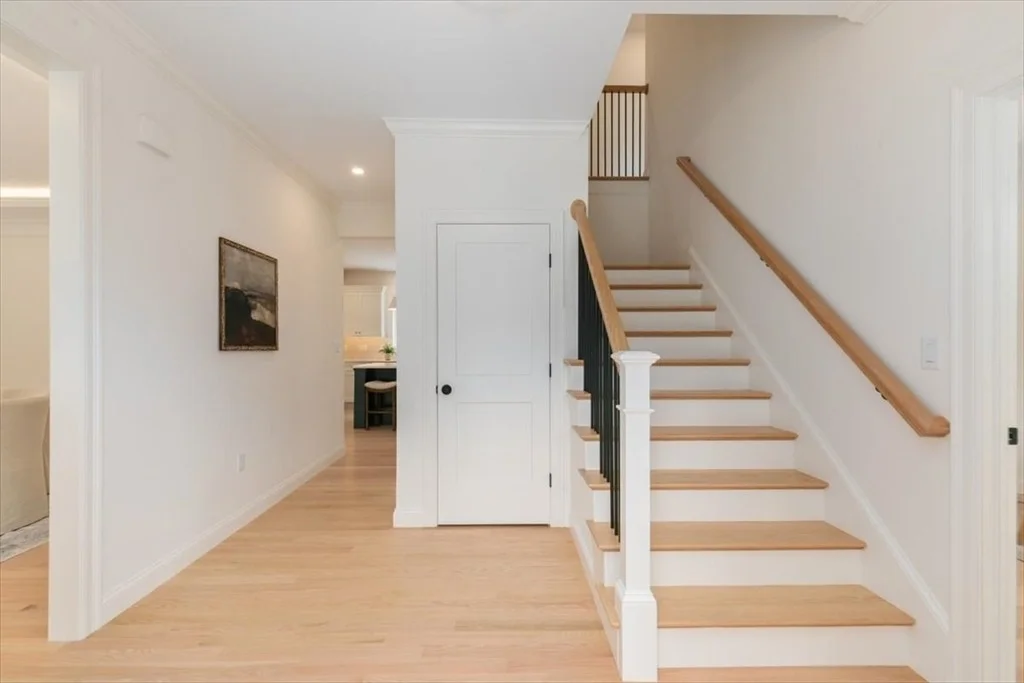 Photo of 9 Steele St