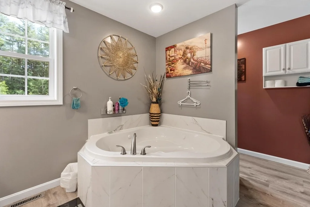 Photo of 106 Drew Blvd