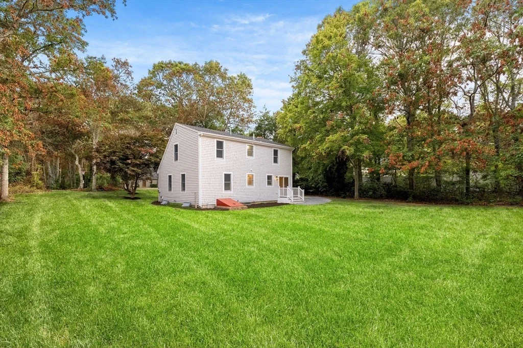 Photo of 34 Saddleback Rd